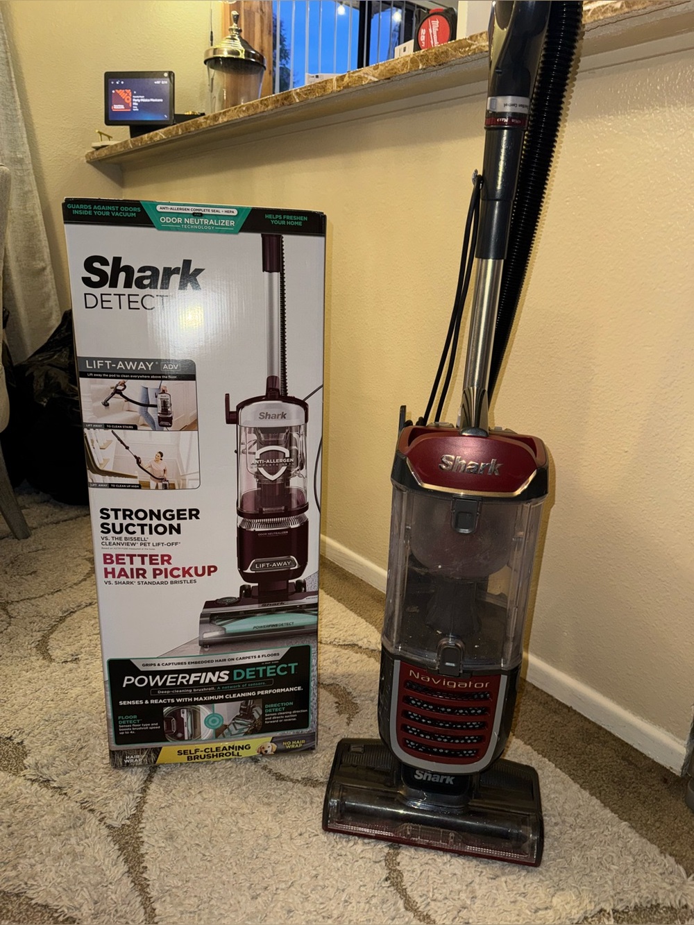 Shark Navigator Lift-Away Speed Upright Vacuum